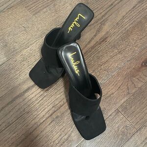 Brand new without box lulus Loulin Black Suede High Heel Sandals